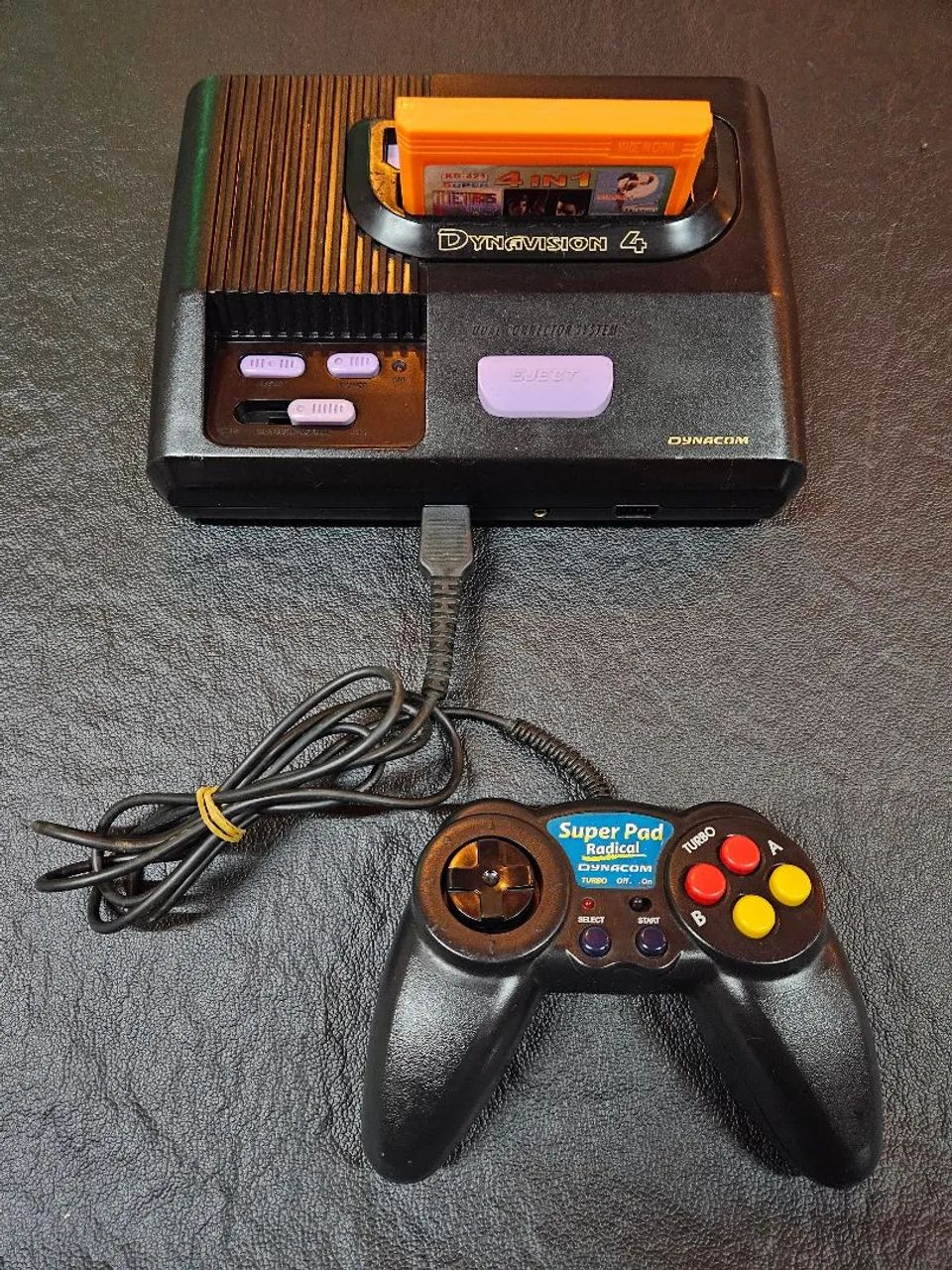 DAYNAVISION 4 "Clone NES 8Bits"  - Foto 3