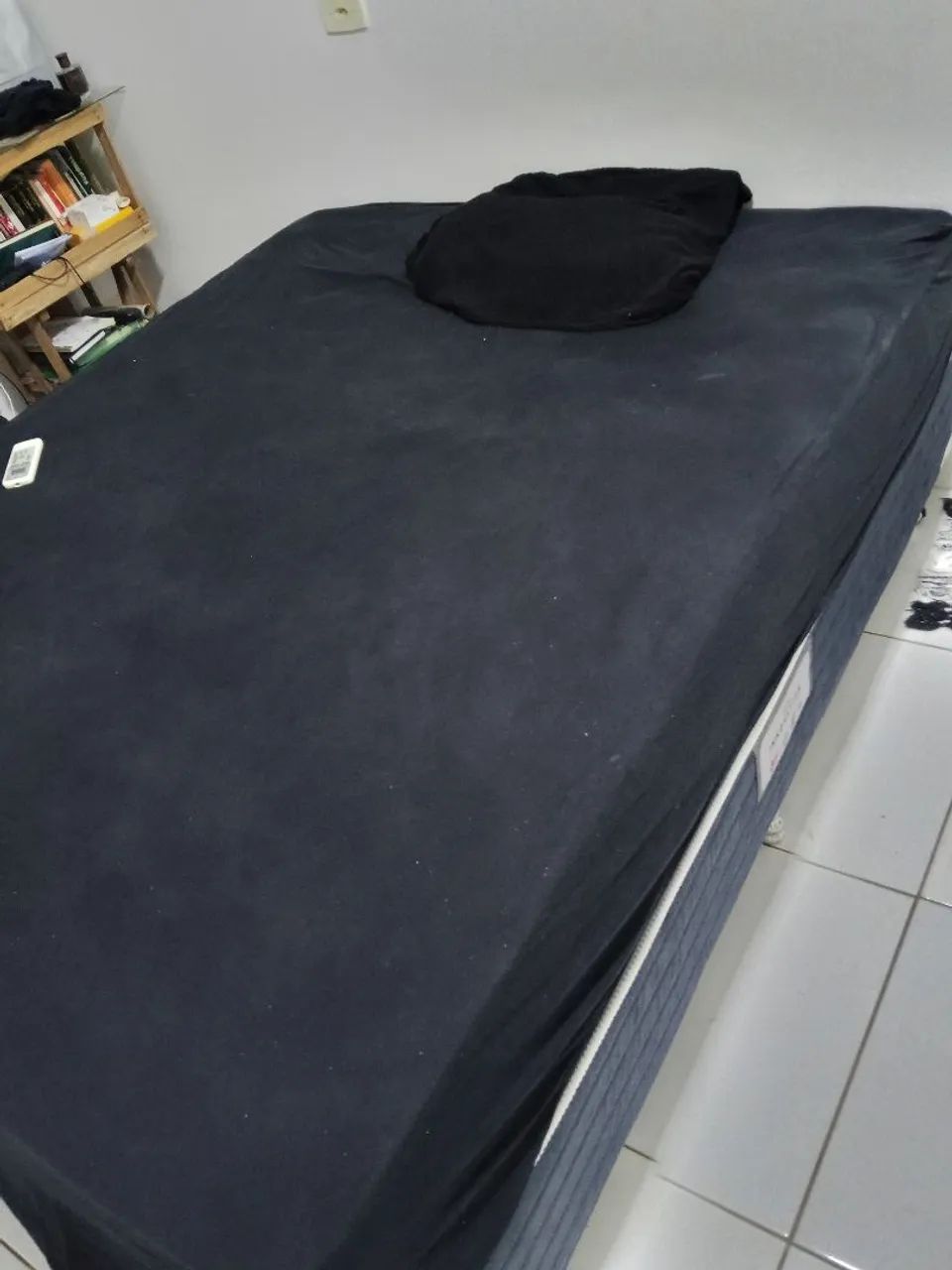 Cama Queen Castor 