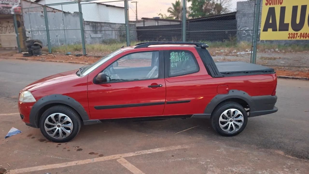 Fiat Strada Working Celeb.1.4 Fire Flex 8V CD 2012 - Foto 4