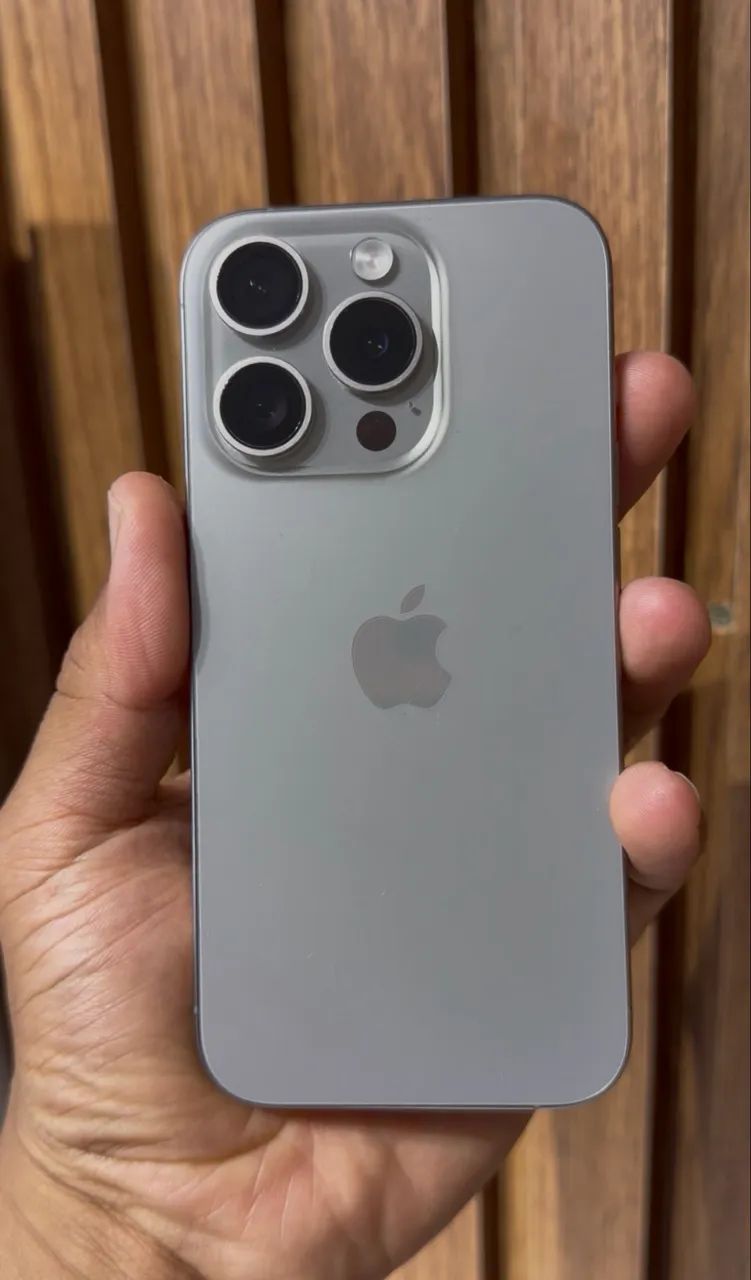 iPhone 15 Pro 128 Gb Bateria 86% Caixa e Cabo Original  - Foto 3