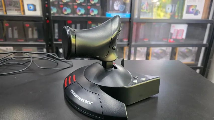 Controle Manche Joystick Thrustmaster T.flight Hotas X PC e PS3 - Foto 3