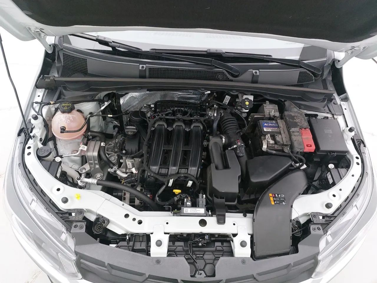 Chevrolet Onix Hatch 1.0 12V Flex Mec. 4P, foto 10 de 18