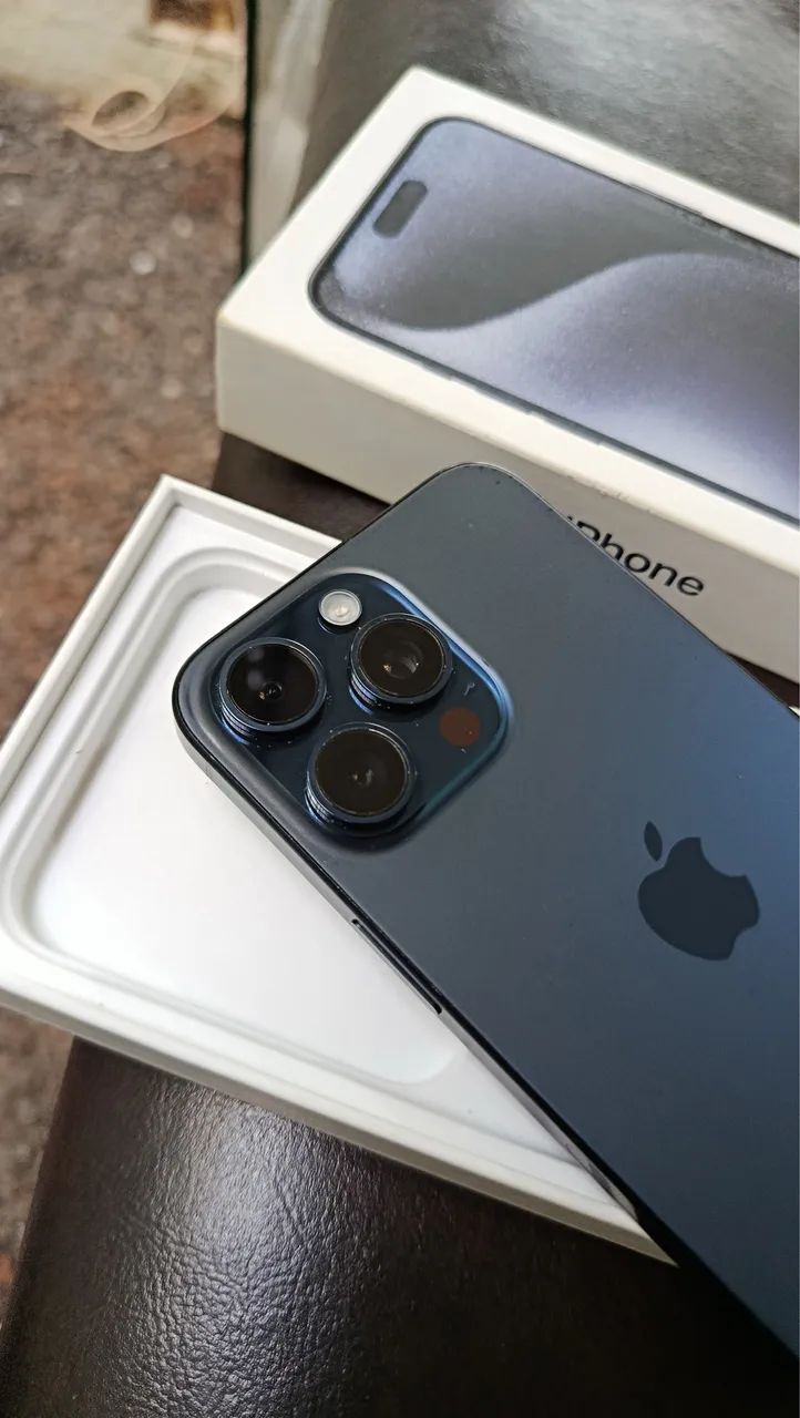 Iphone 15 Pro Max - 512GB Todo Original - Celulares e Smartphones