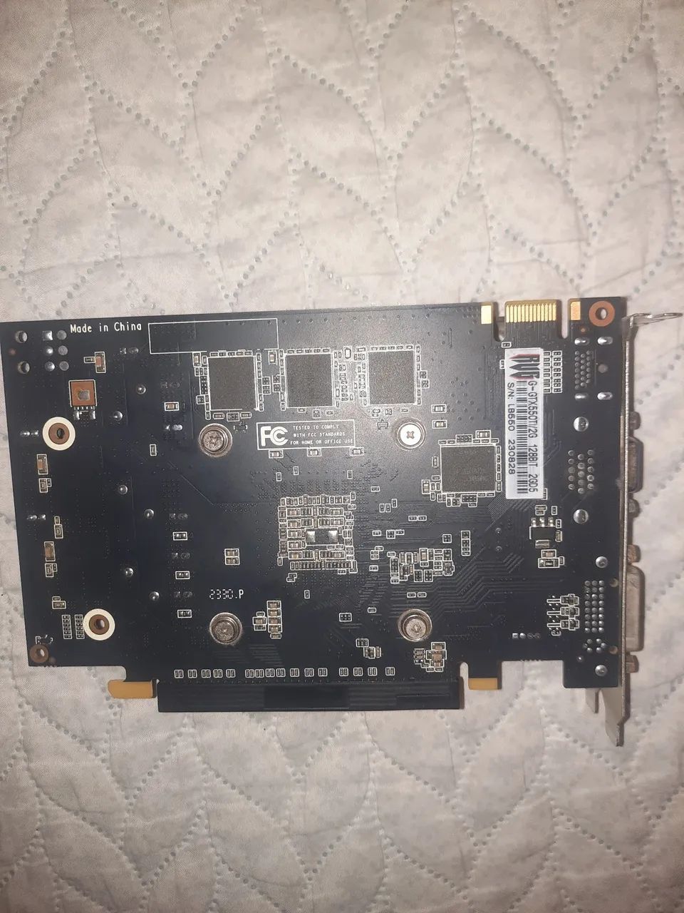 Plca de video rtx 550 2gb 