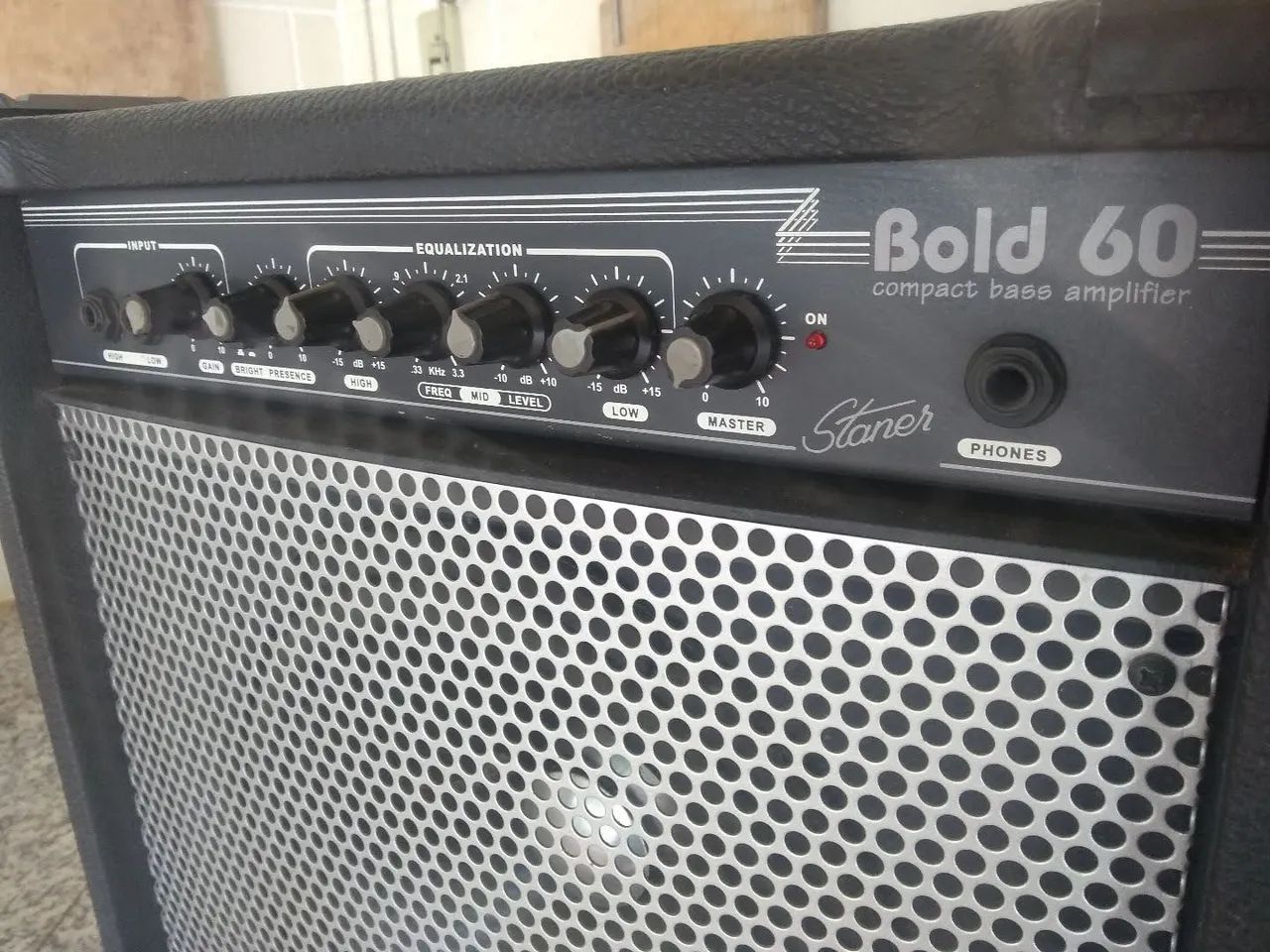 Amplificador Staner Bold 60 - Foto 3