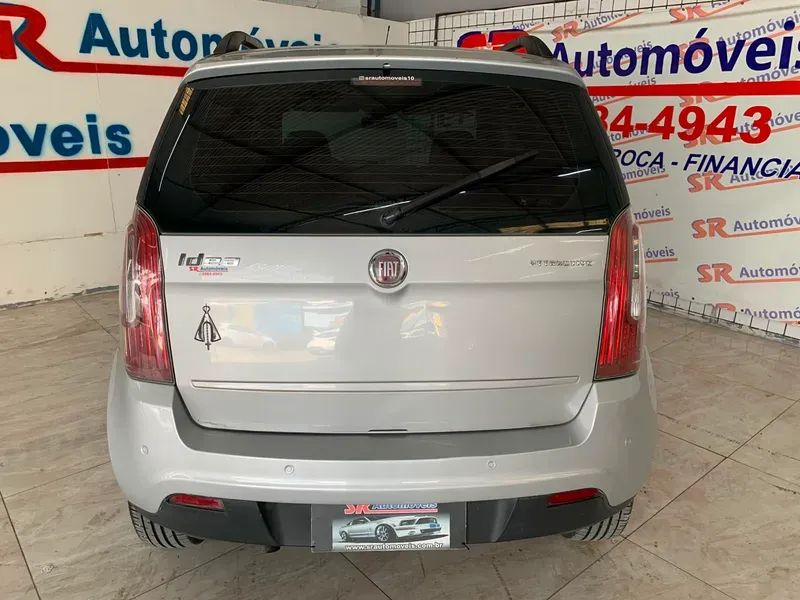 Fiat Idea Attractive 1.4 Fire Flex 8V 5P 2013 - Foto 5