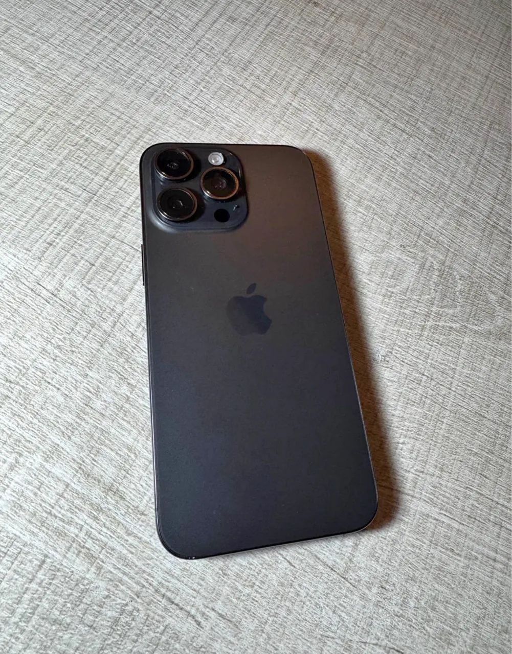 iPhone 15 pro Max - Foto 2