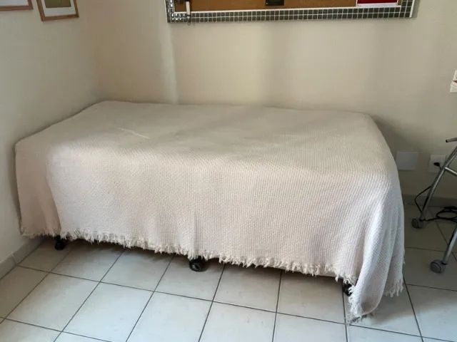 Bicama de Solteiro Estofada com Colchão + Cama Auxiliar - Foto 4