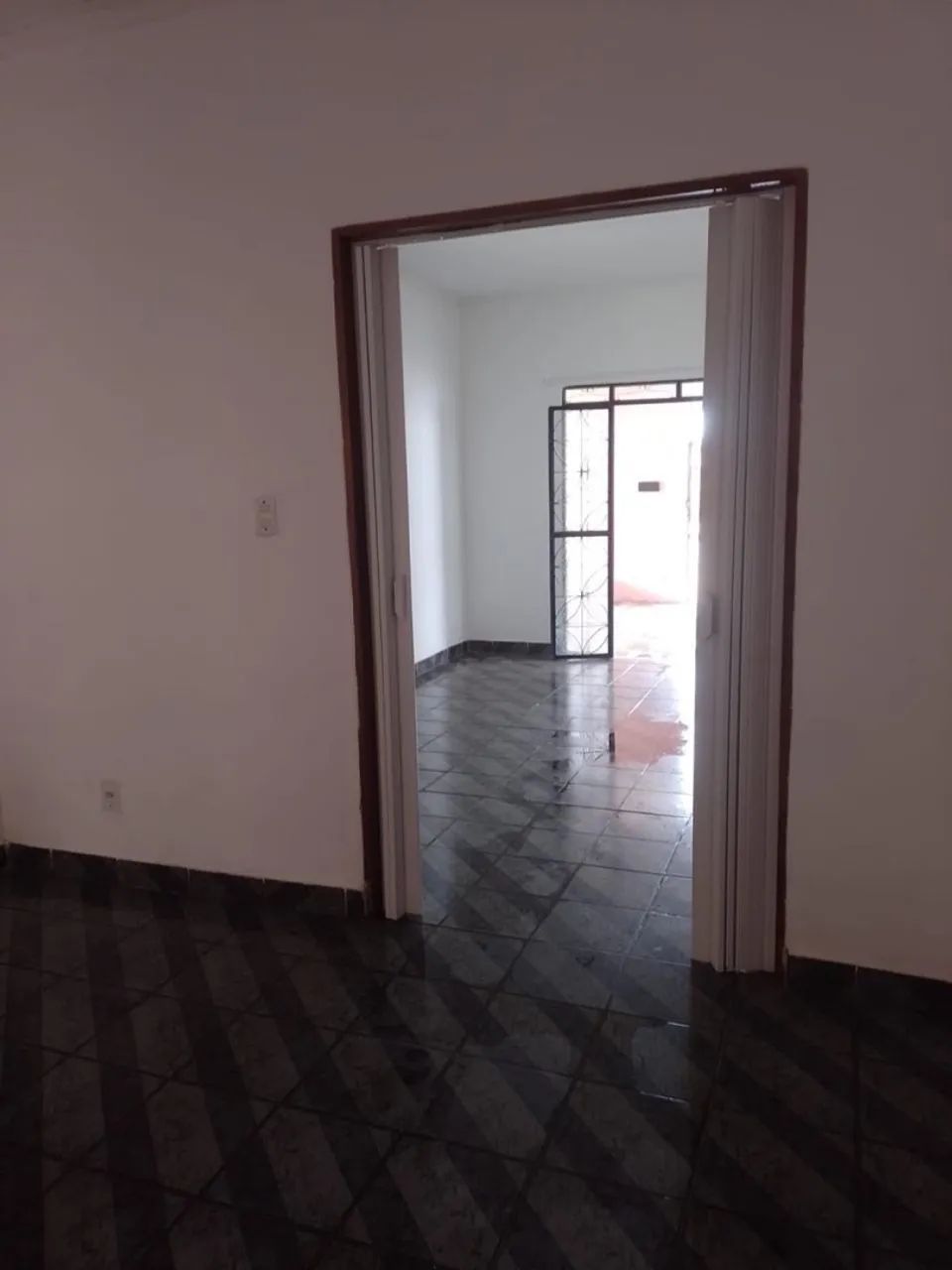 Alugo Casa próximo à UFRR/AV Venezuela  - Foto 2