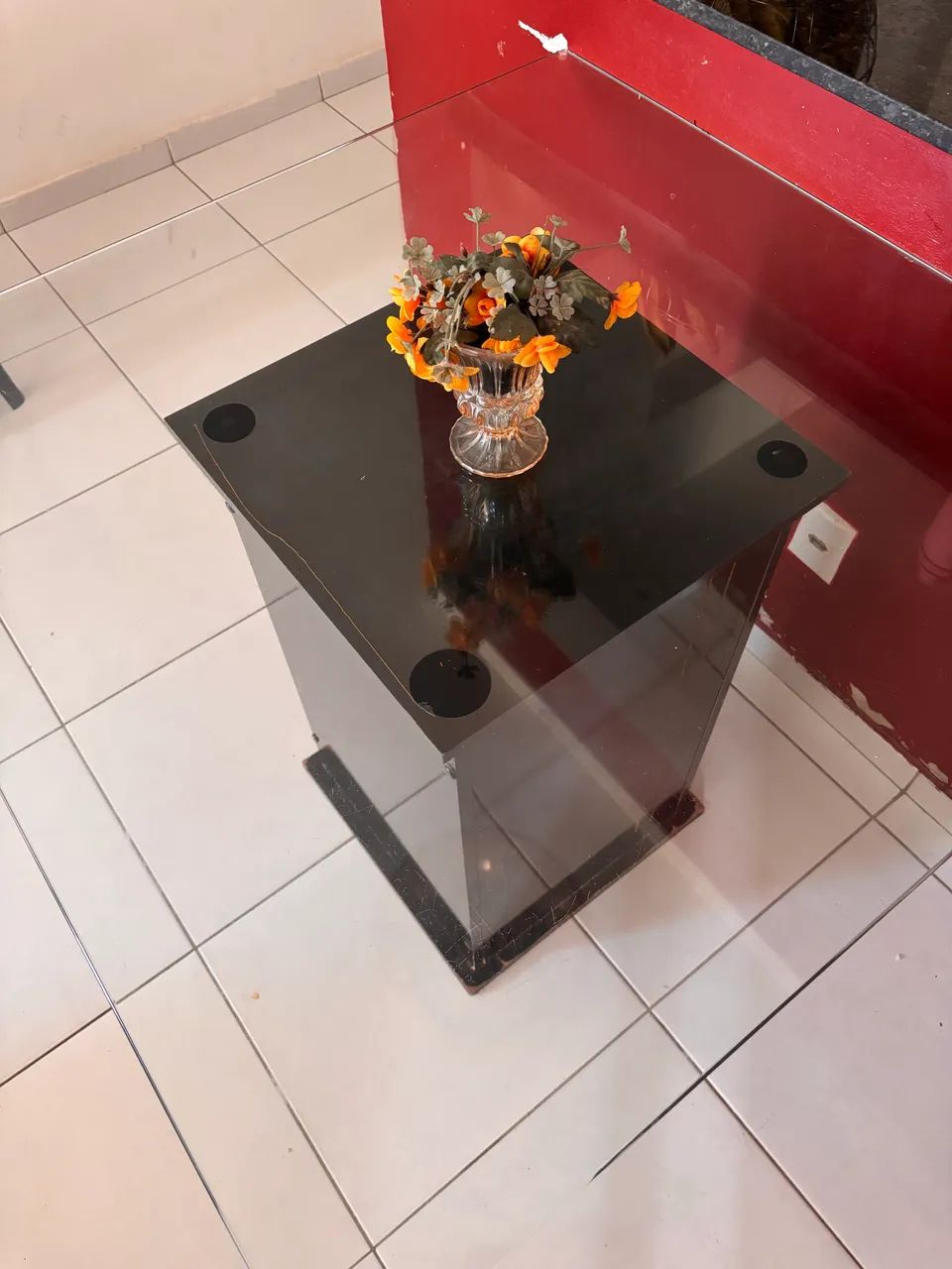 Mesa de Vidro - (não acompanha as cadeiras) - Foto 3