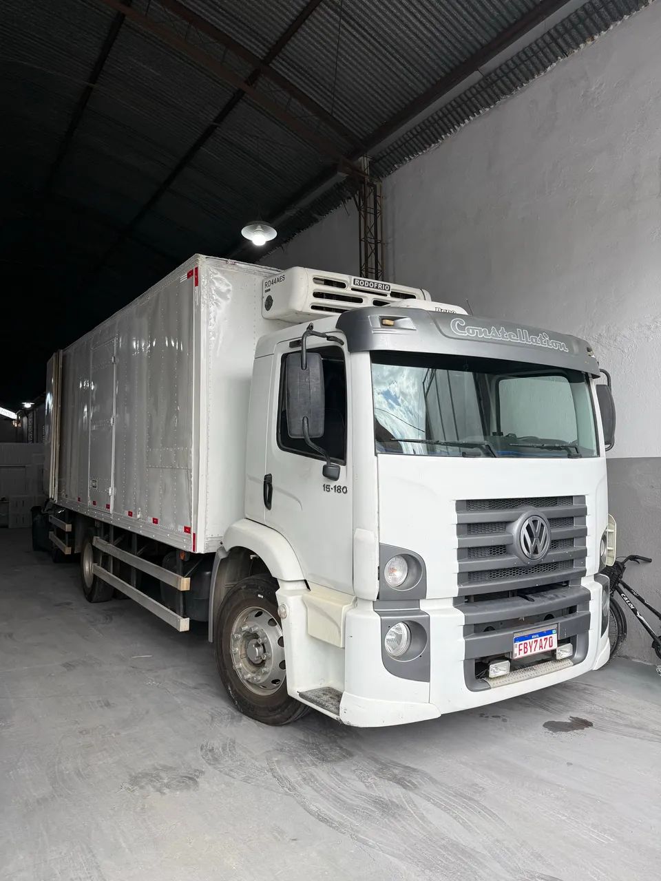 VW 15-180 E CONSTELLATION 