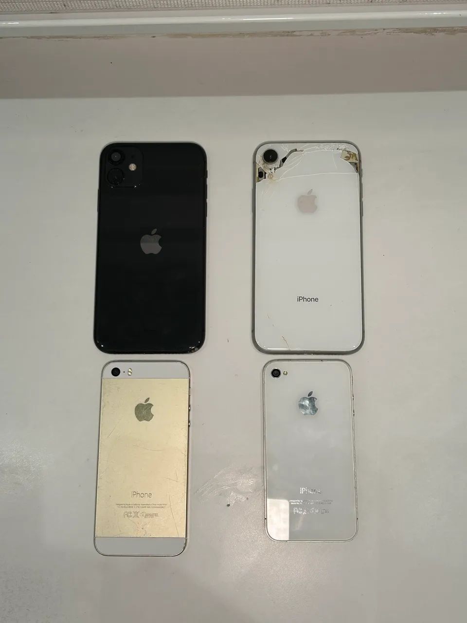 4 iPhones Quebrados Retirada de Peças