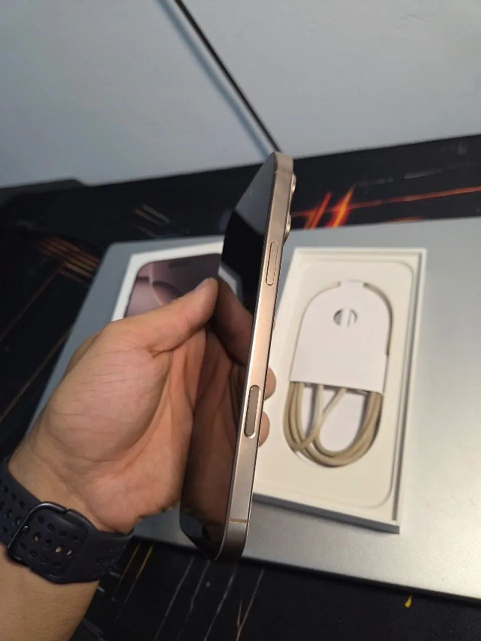 iPhone 16 pro Max 256gb - Foto 5