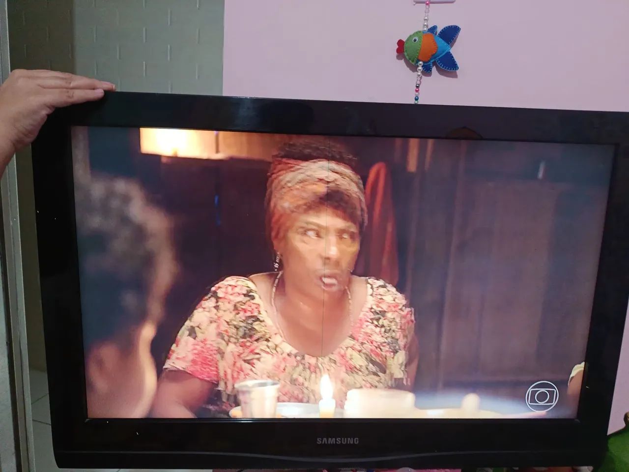 Vendo TV 32 polegadas sansung - Foto 2