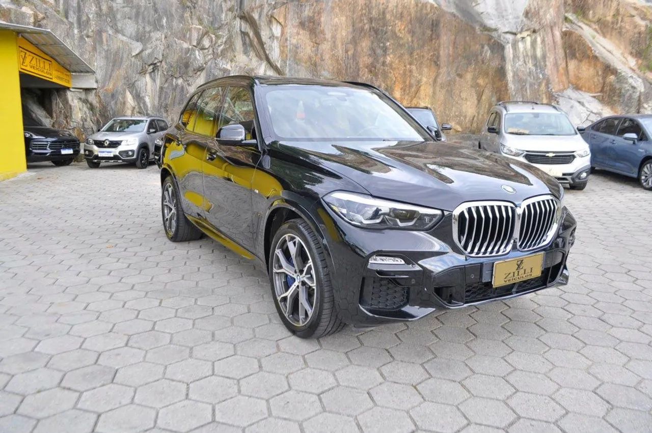 BMW X5 2021