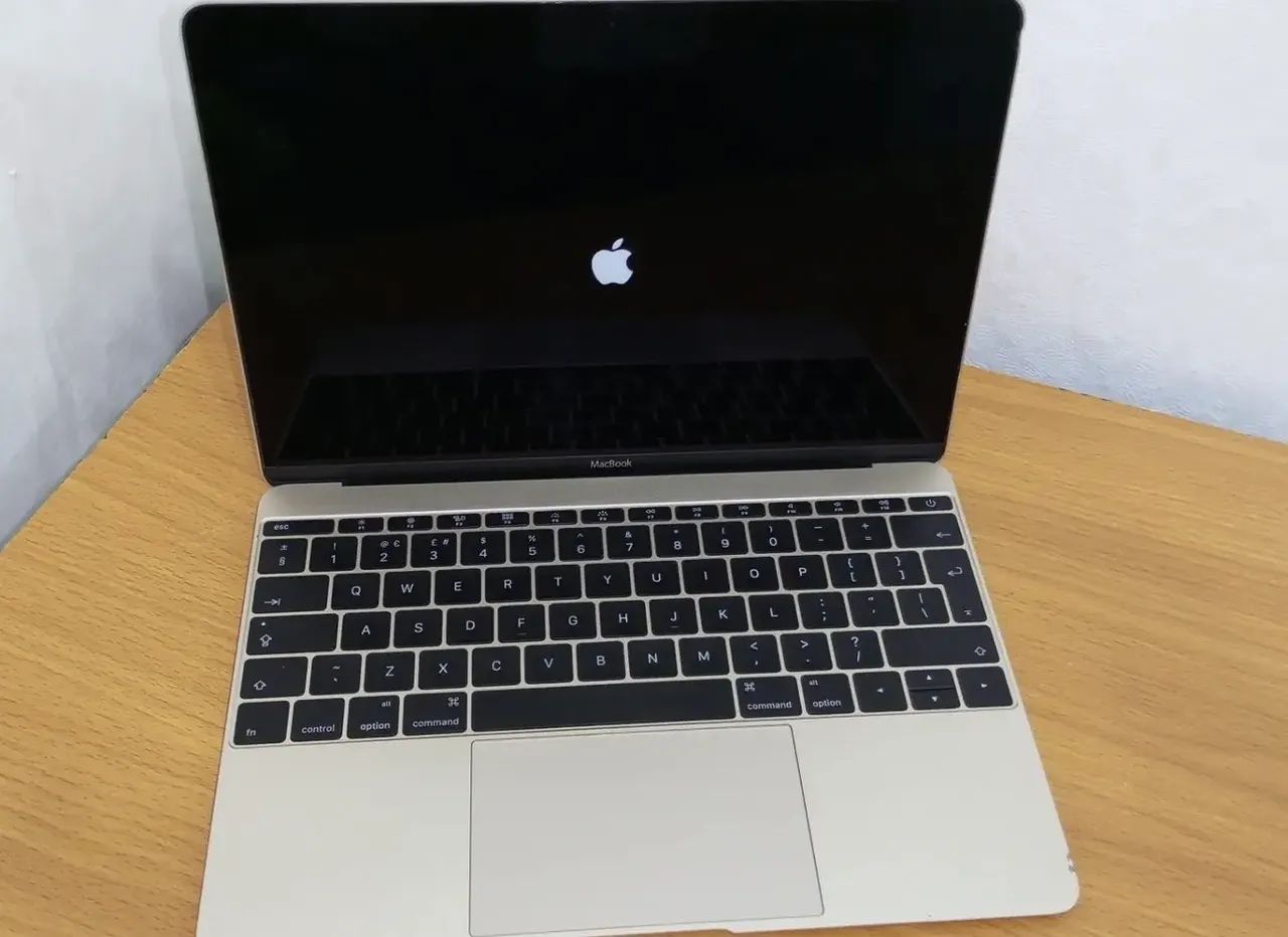 MacBook 2017