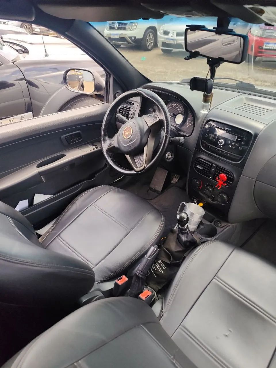 Fiat Strada Working Hard 1.4 Fire Flex 8V CD 2018 - Foto 3