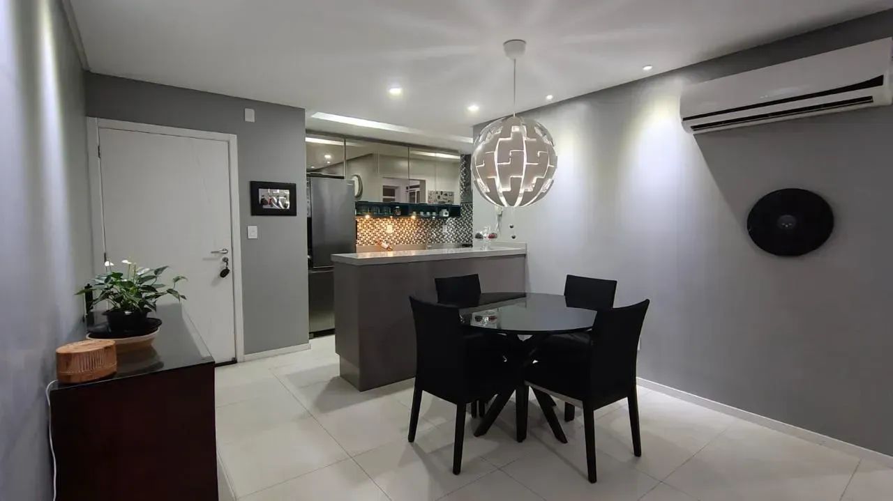 Apartamento no Estreito | 84,54 m² |2 quartos, Suíte, Sacada com Churrasqueira