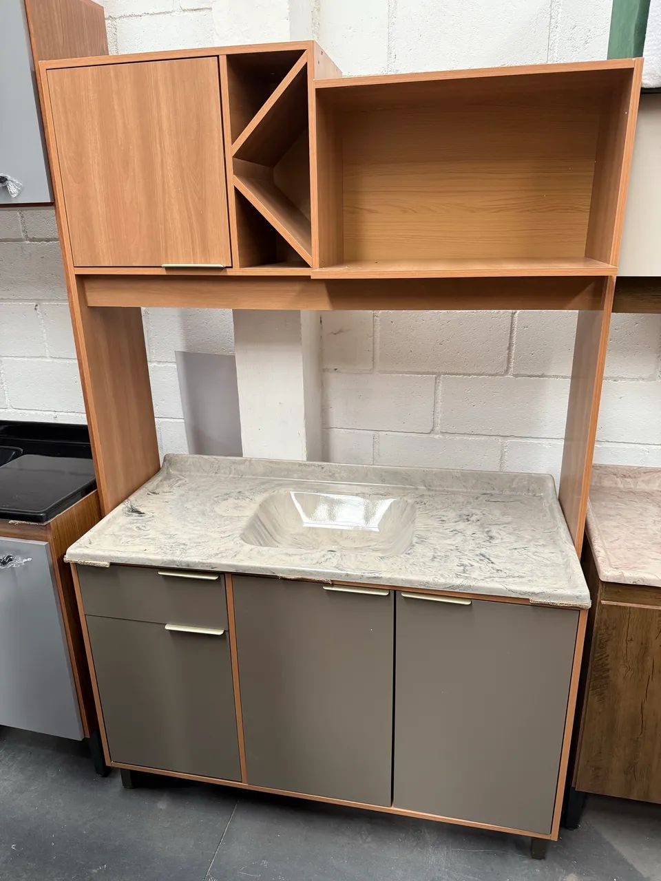 Cozinha compacta com tampo - entrego 
