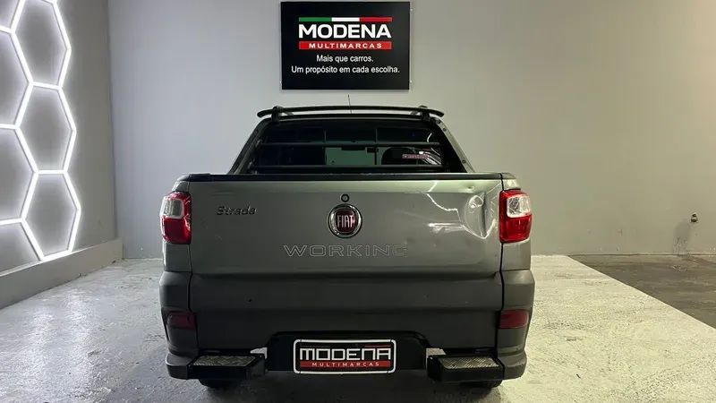 Fiat Strada Working Hard 1.4 Fire Flex 8V CD 2016 - Foto 5
