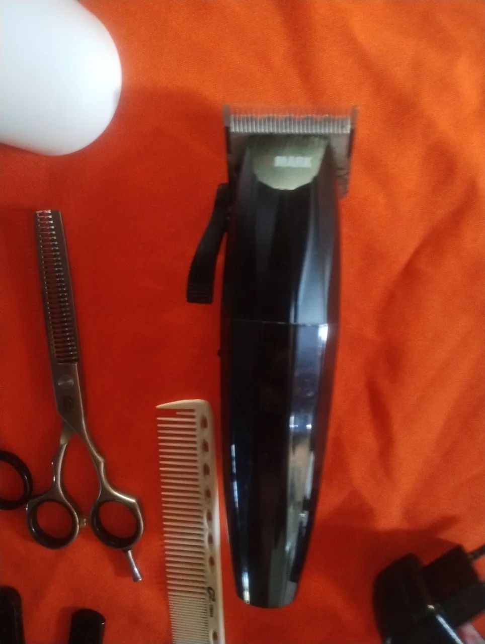 Material para barbeiro e cabeleireira  - Foto 2