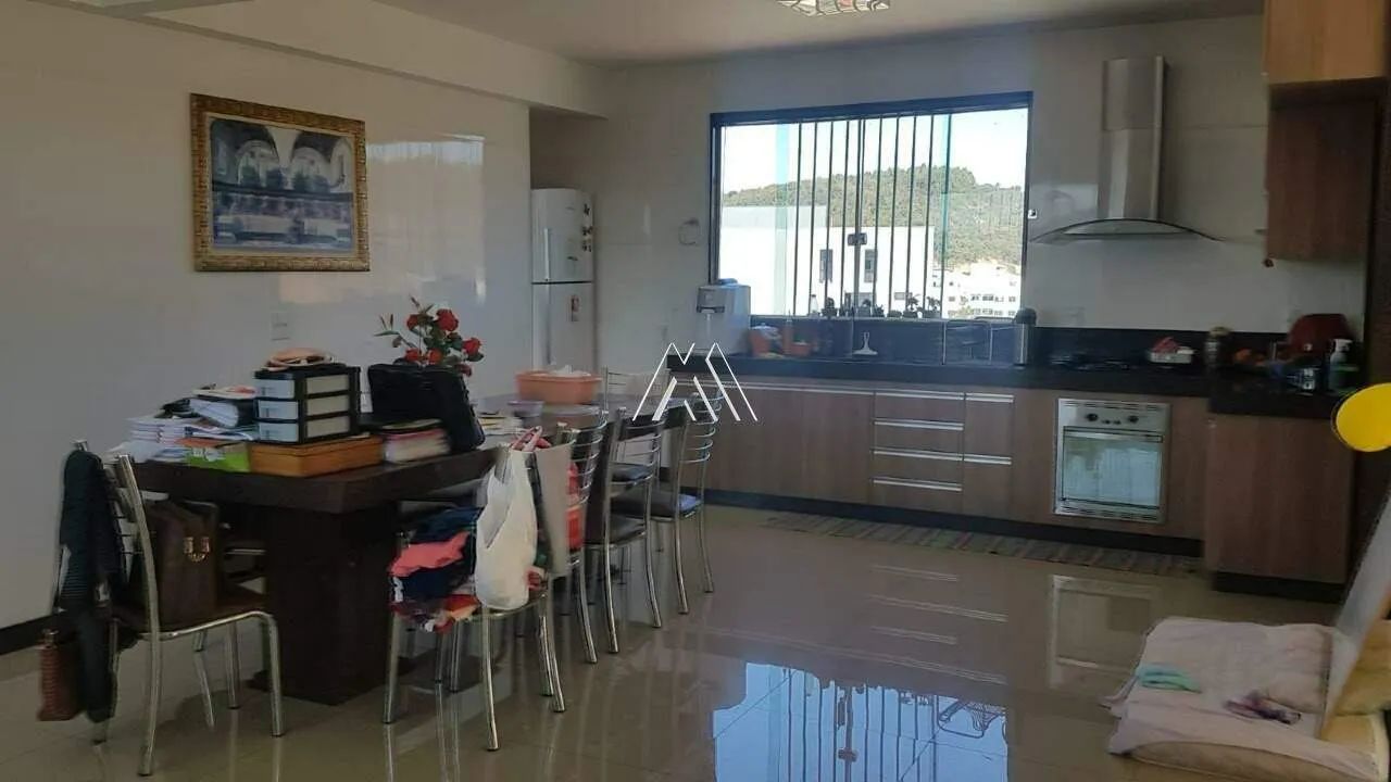 Vendo cobertura em Itaúna em região próximo ao centro! - Foto 5
