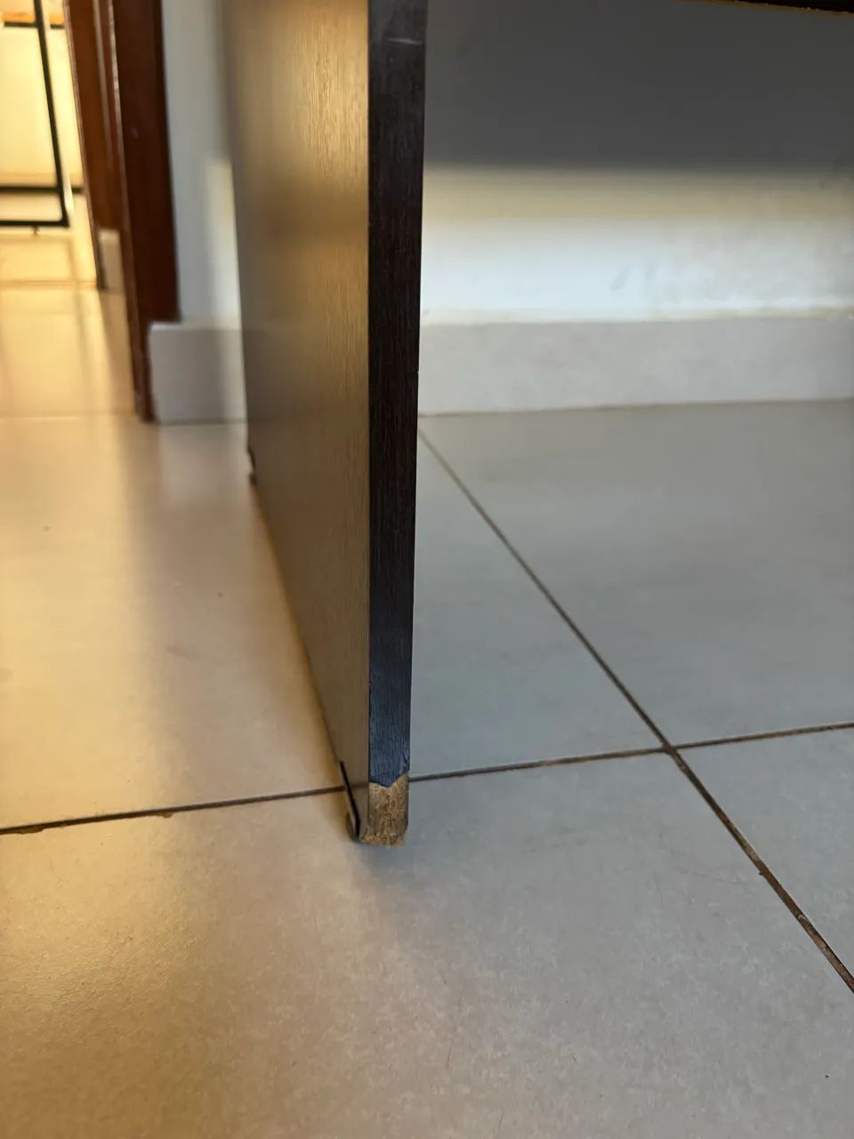 Vendo mesa de madeira em L - Foto 4