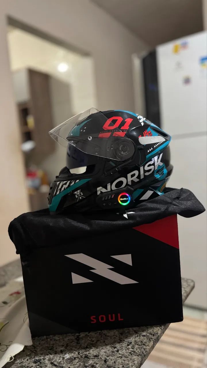 Capacete norisk 58