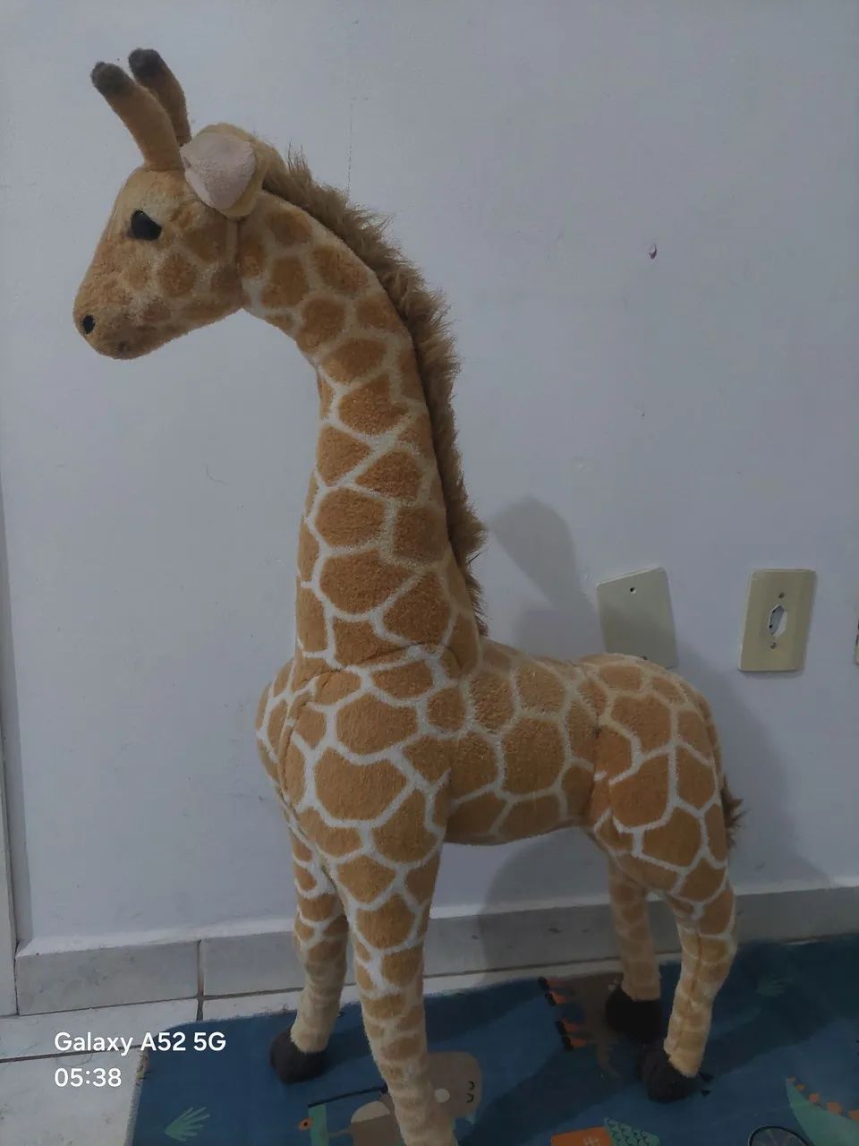Girafa de pelúcia 