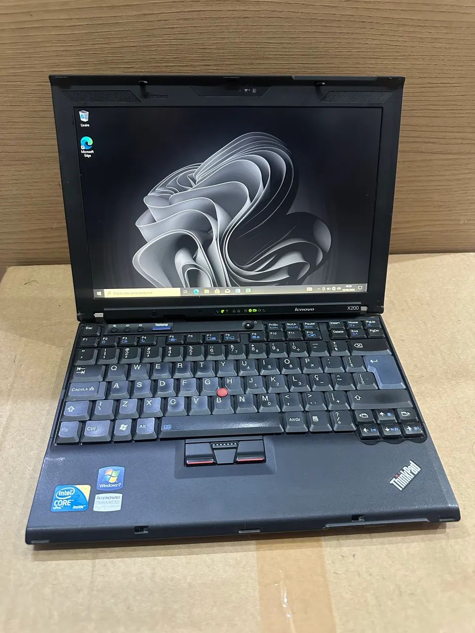 Notebook Lenovo Thinkpad X200 , 120 gb de ssd e 4 gb de RAM bateria boa - Foto 2