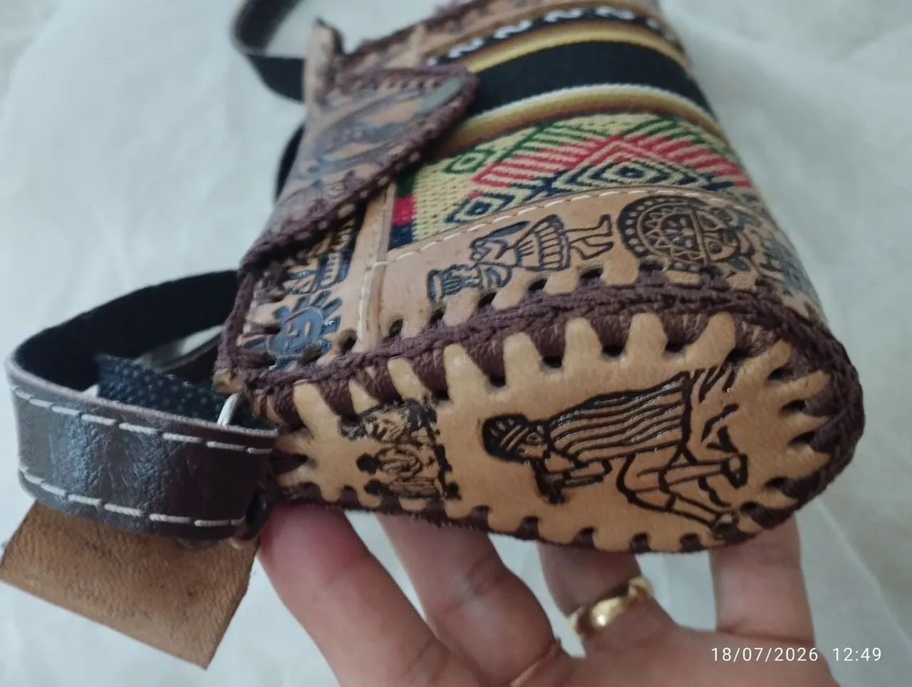 Bolsa peruana em couro feltro a mão  - Foto 3