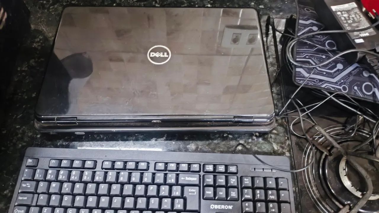 Notebook Dell Inspiron N7110 17,3"  Intel i7 - Com defeito 