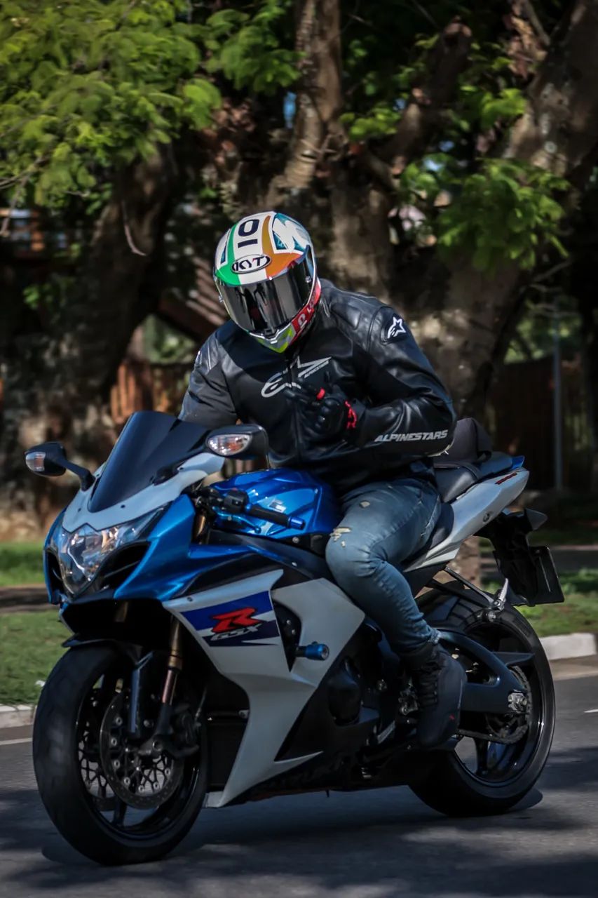 Srad 1000 2013