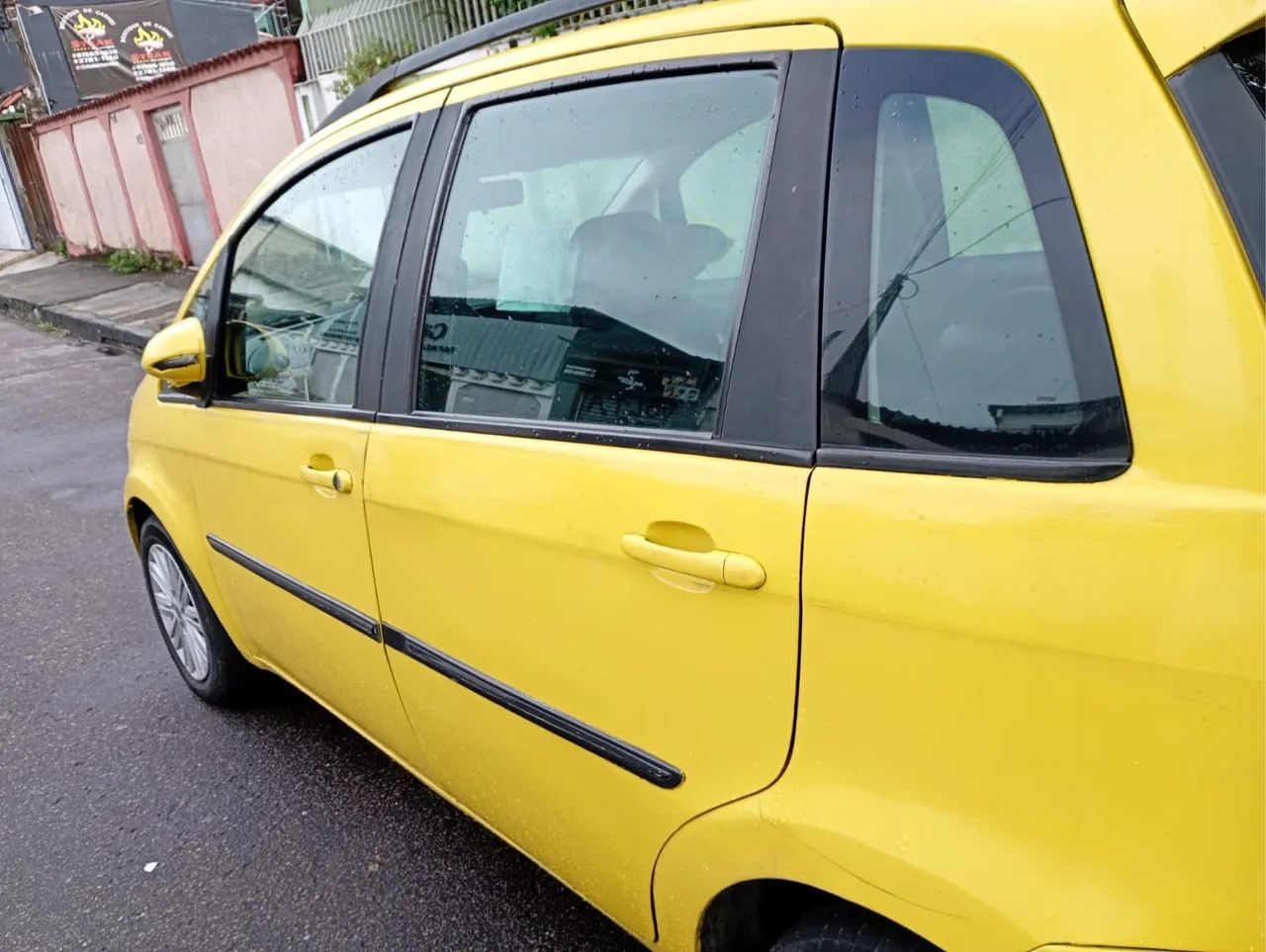 Fiat Idea Idea ESSENCE 1.6 Flex 16V 5p 2012