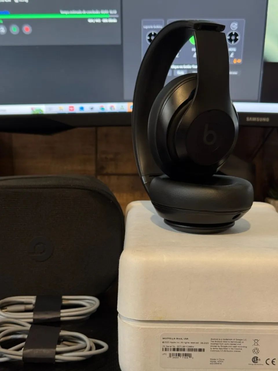 Fone de Ouvido Aple Beats Studio Pro - Foto 2