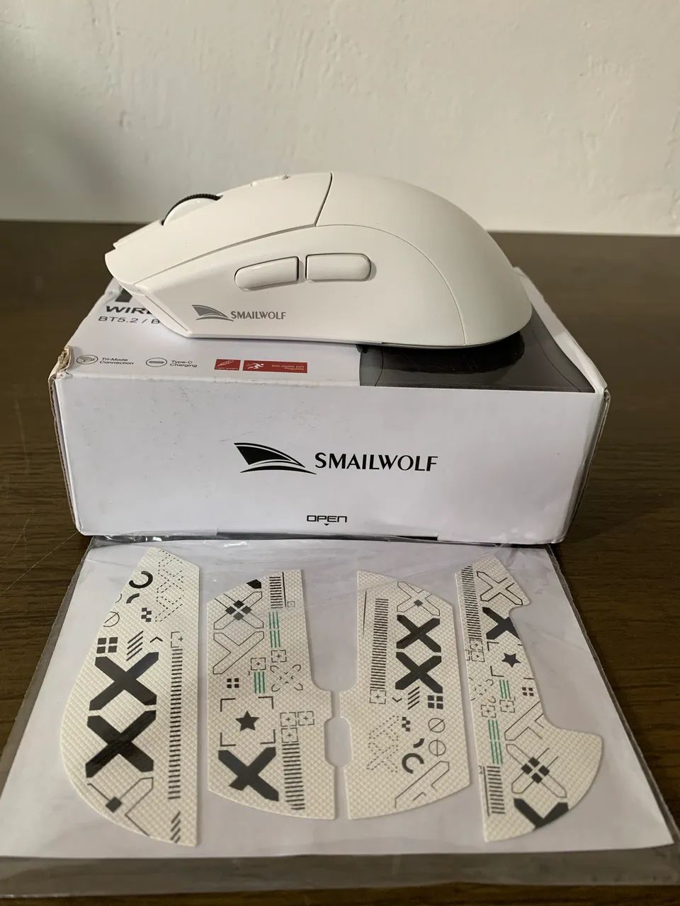 Mouse sem fio 2.4 wireless Rs7 smailwolf  - Foto 3