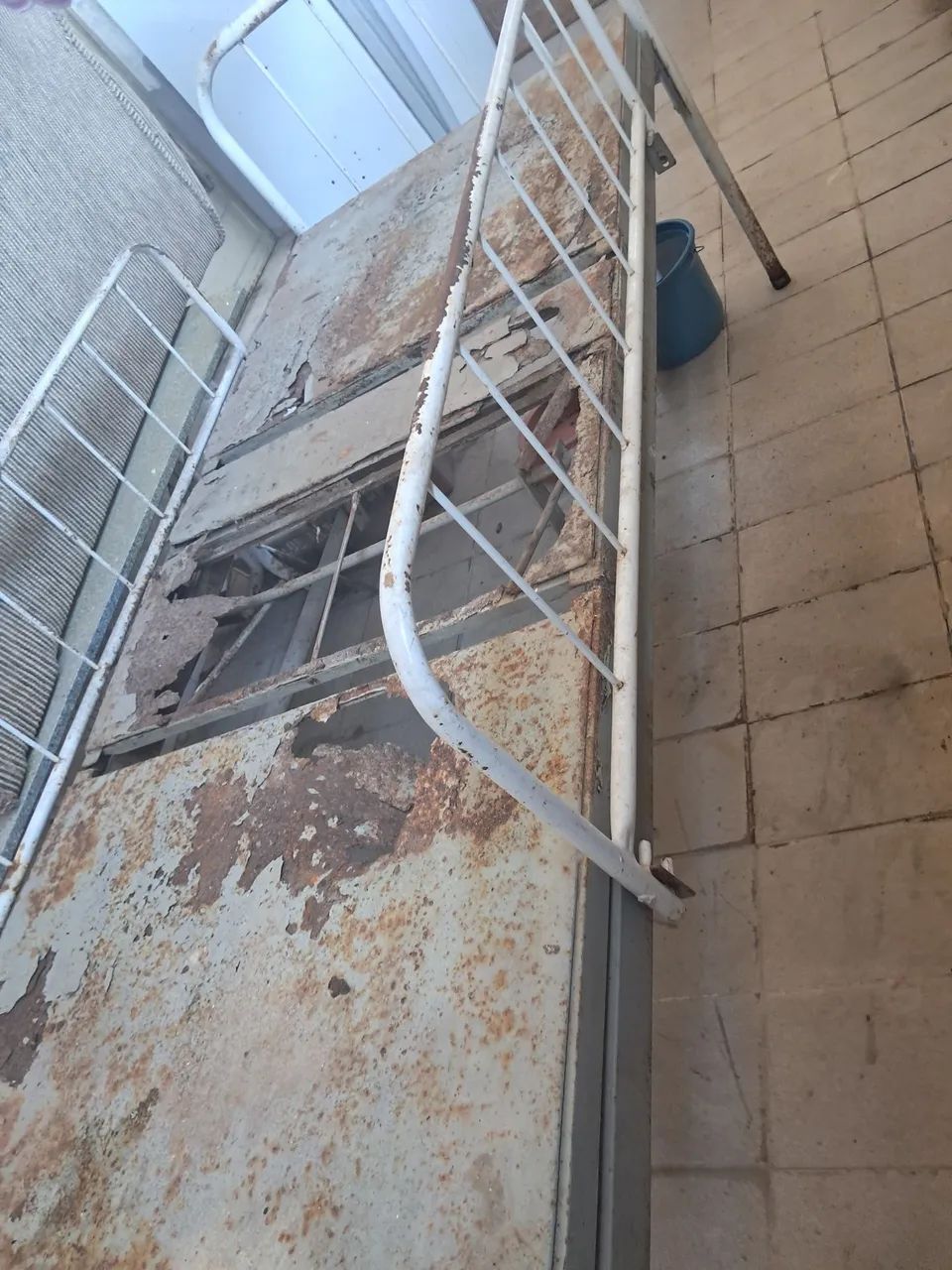 Cama hospitalar  - Foto 2