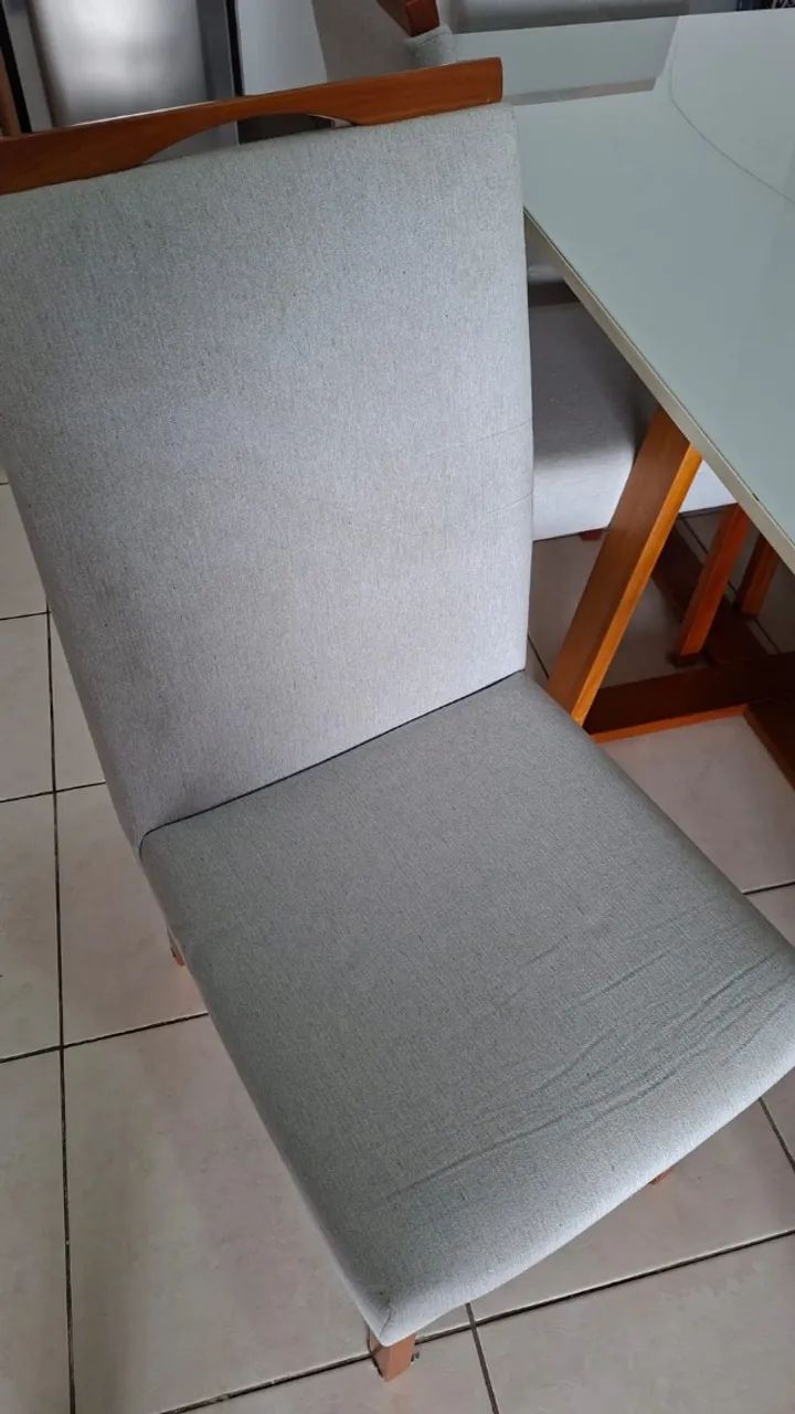 mesa de jantar retangular com seis cadeiras - Foto 5