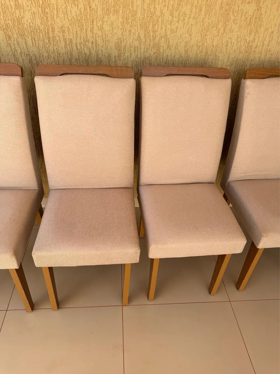Mesa de vidro quadrada com e cadeiras  - Foto 2