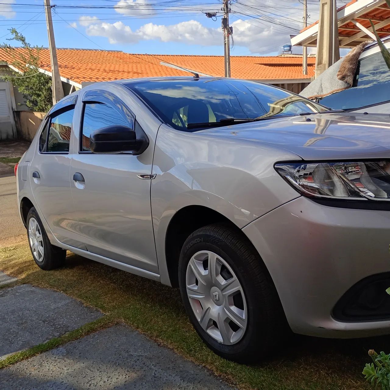 Renault Logan LOGAN Authentique Flex 1.0 12V 4p 2018
