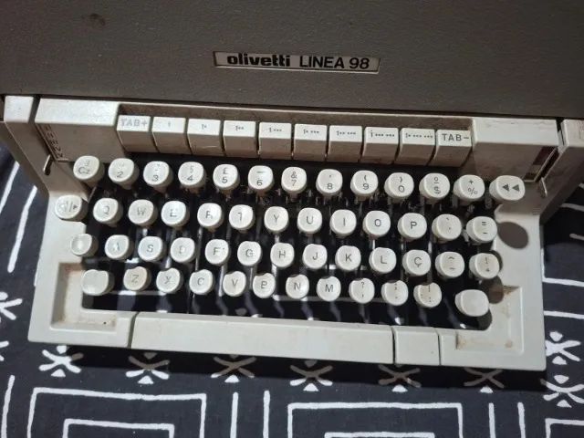 Máquina de escrever Olivetti Linea Vintage Antiquario  - Foto 5