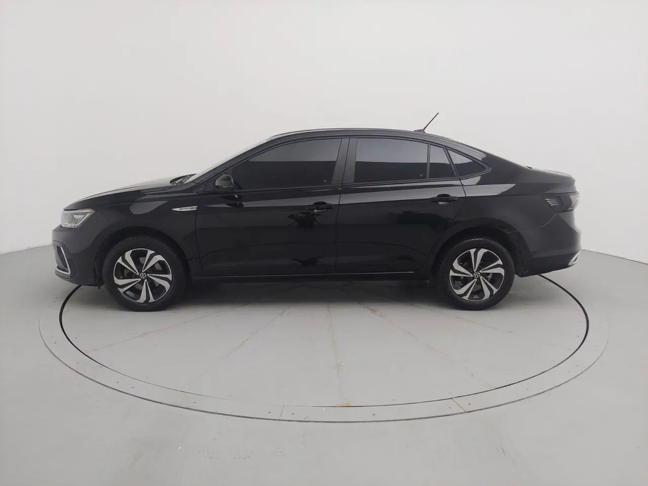 Volkswagen Virtus TSI 1.0 Flex 12V 4p Aut., foto 2 de 18
