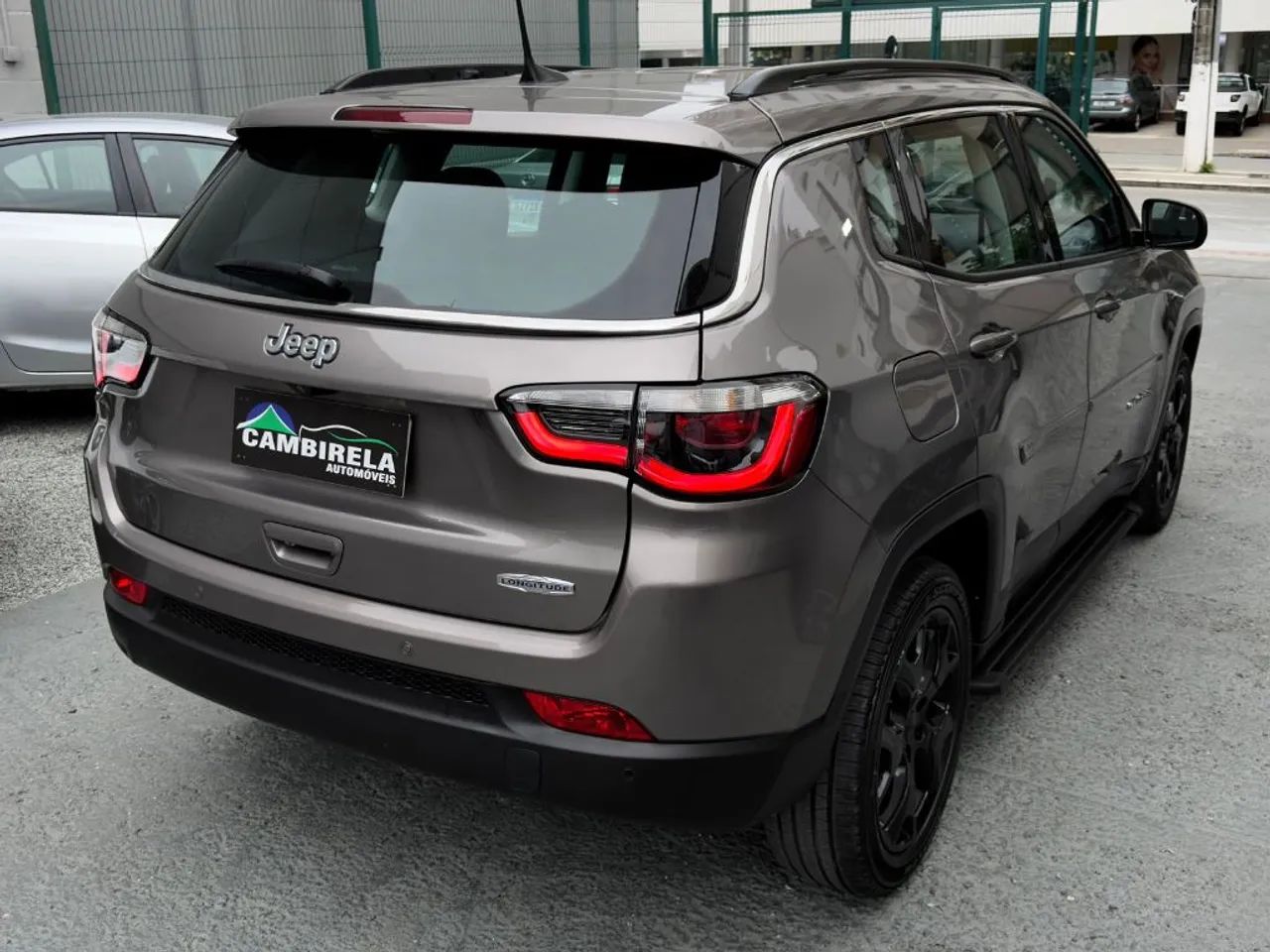 Jeep Compass Longitude 2.0 4X2 Flex 16V Aut. 2021 - Foto 4