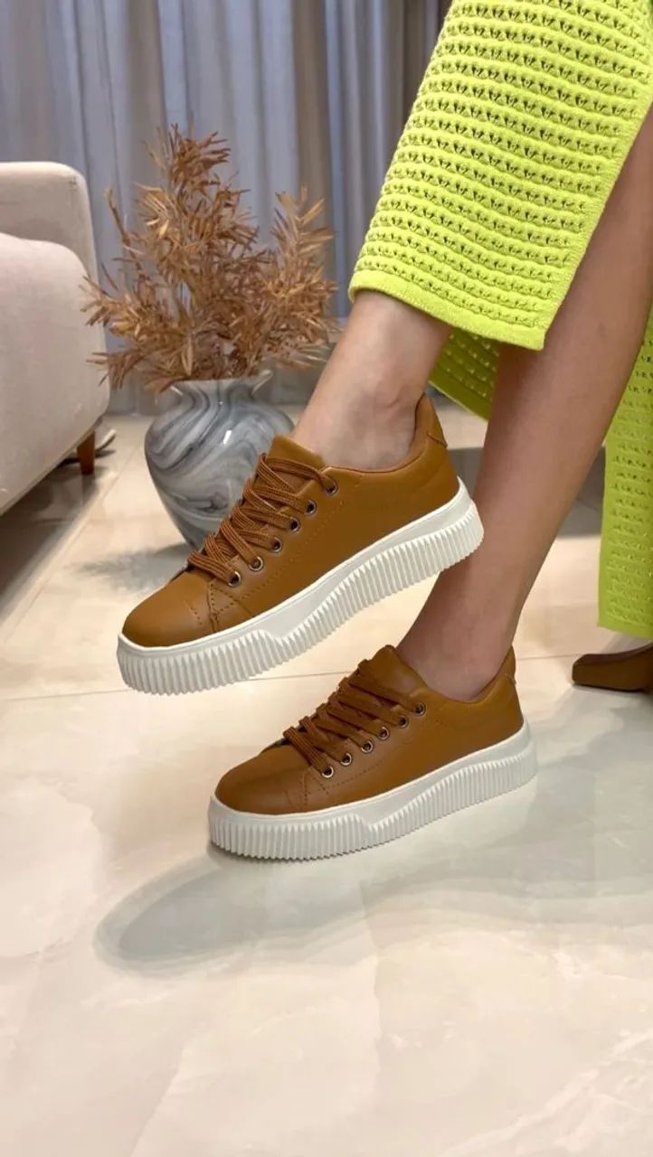 Tênis feminino novo 