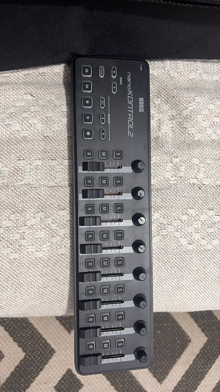 Korg kontrol 2 - Foto 5