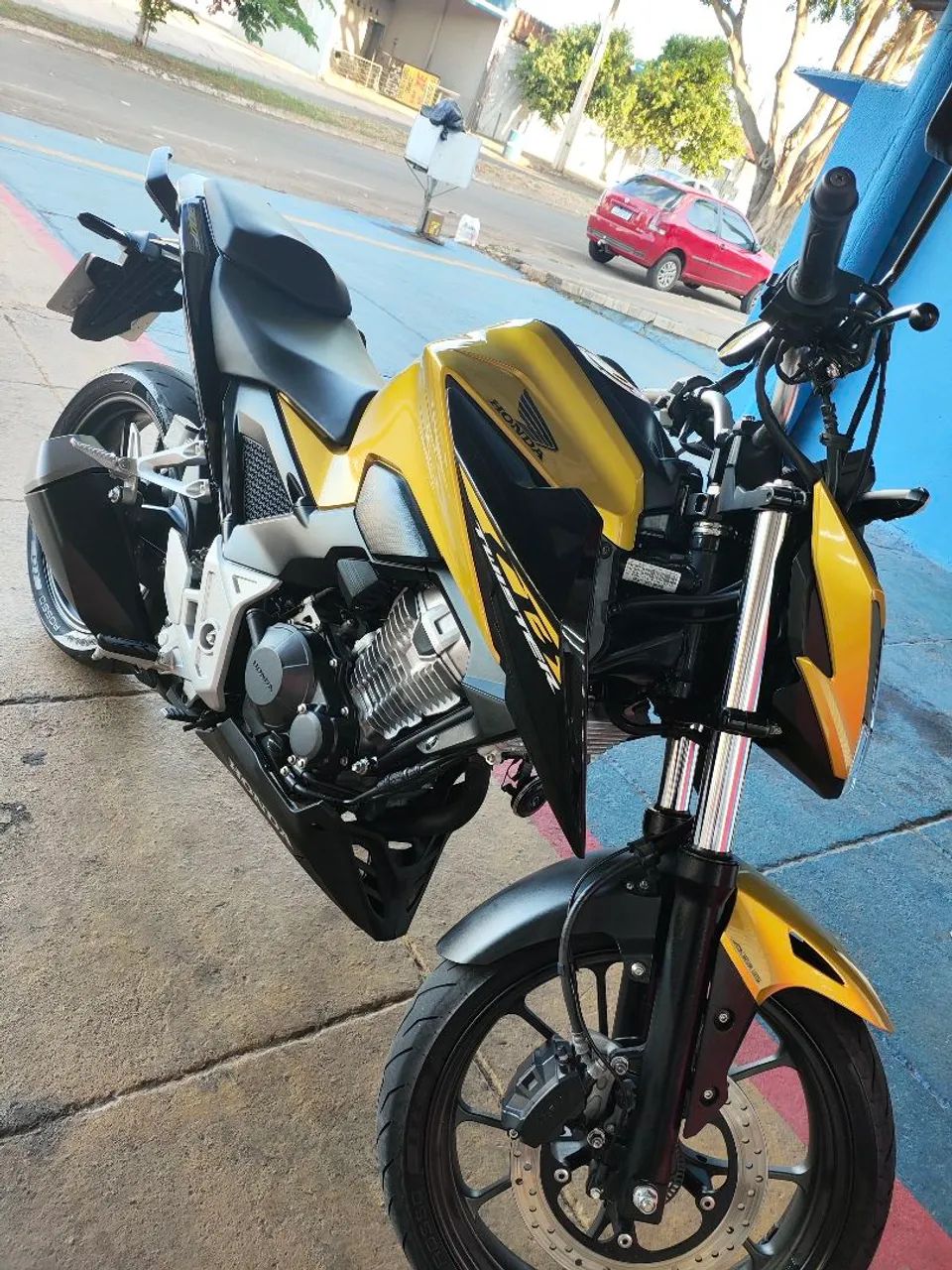 CB300F - Foto 2