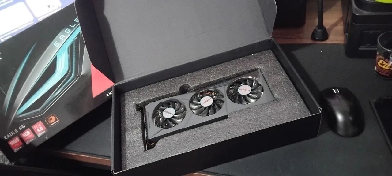 PLACA DE VÍDEO RX 6600 EAGLE - USADA ÚNICO DONO - Foto 3
