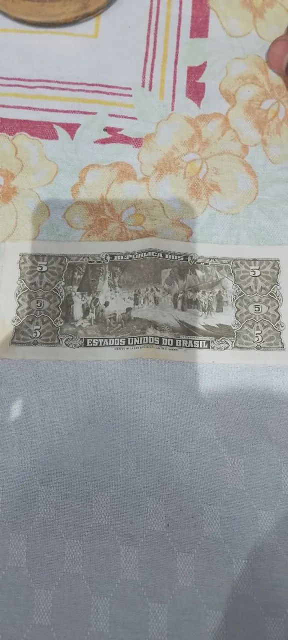 Nota antiga de 5 cruzeiros rara.  - Foto 2