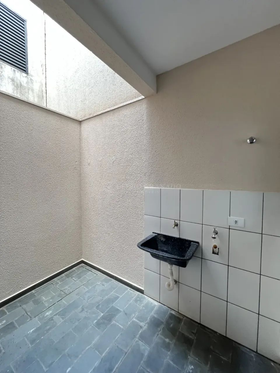 Kitnet - Zona 08 - Foto 4