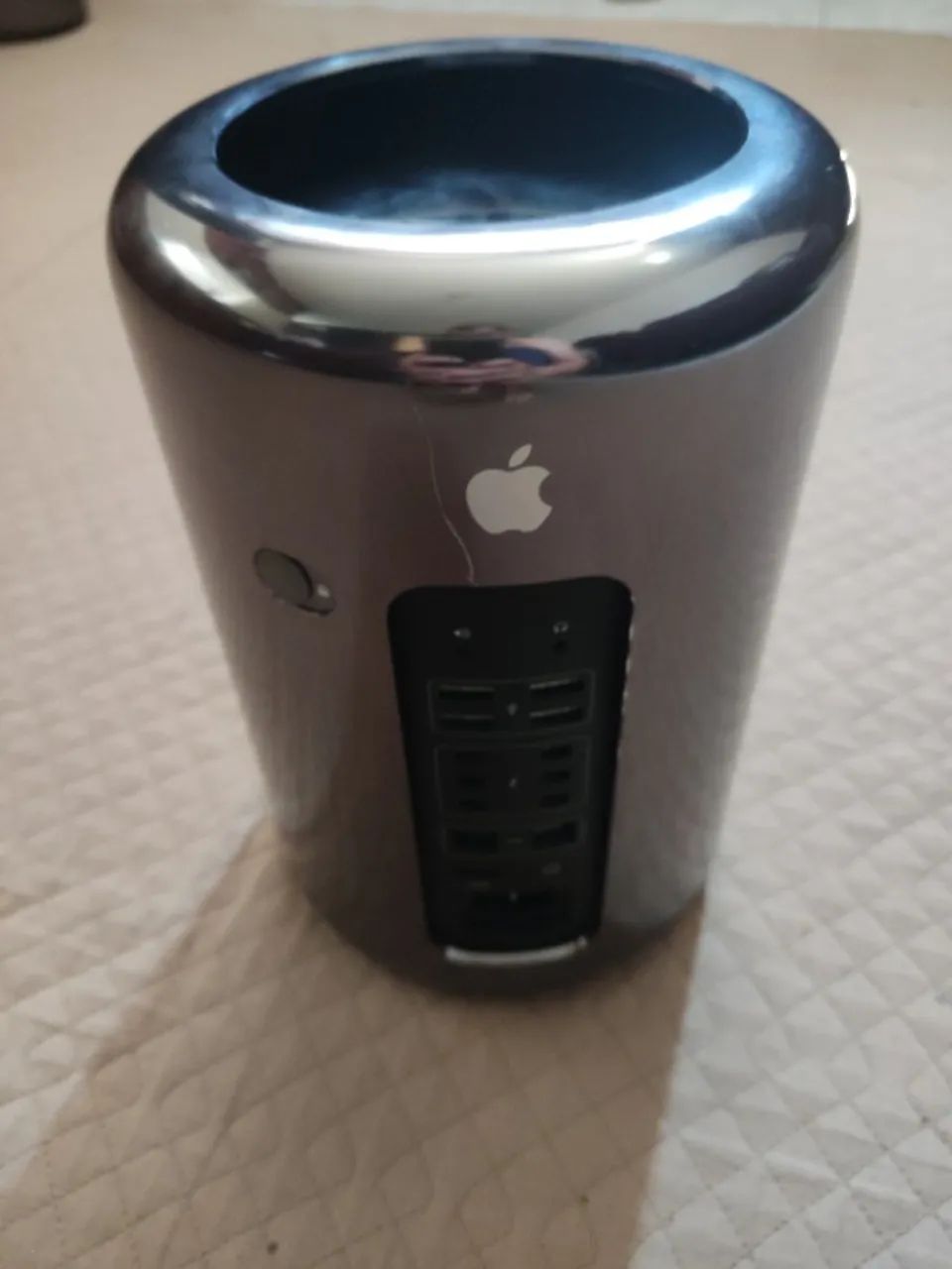 Mac Pro 2013, 16Gb de ram e 256Gb SSD - Computadores e Desktops
